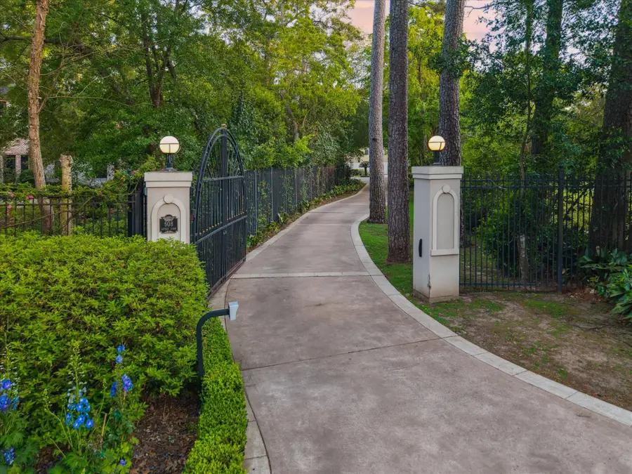608 Little John Lane, Houston, TX 77024 - #2