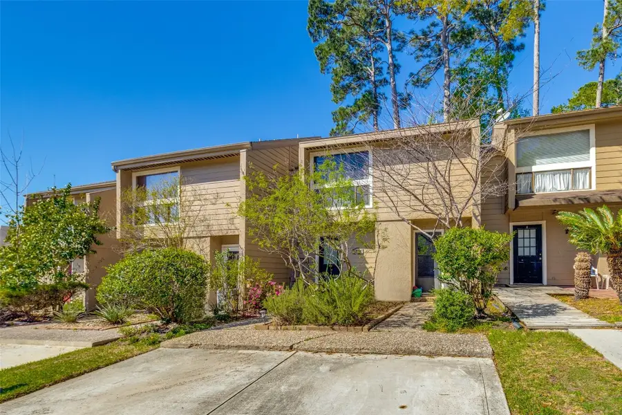 12246 Trail Hollow Drive, Montgomery, TX 77356 - #2