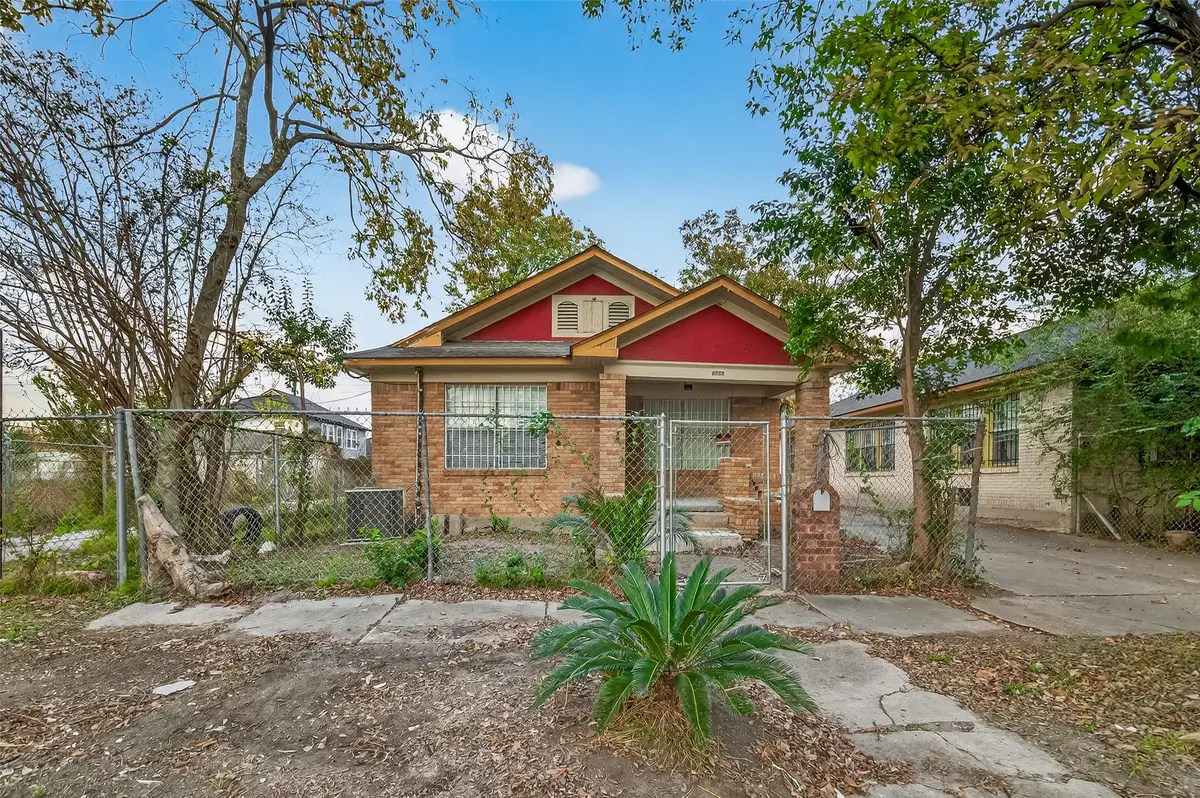 6807 Avenue E, Houston, TX 77011 - Image #1