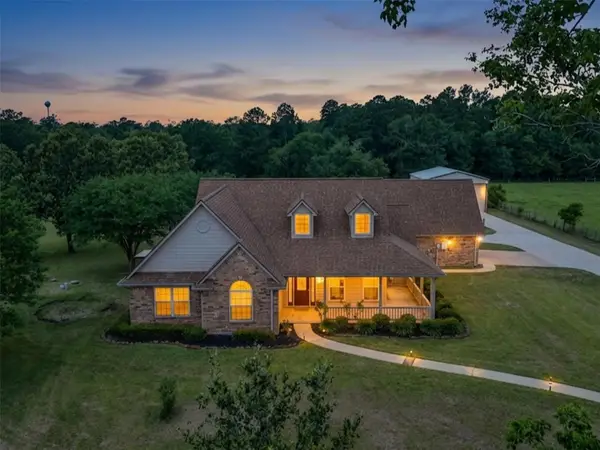 101 Pine Crest Drive, Huntsville, TX 77320