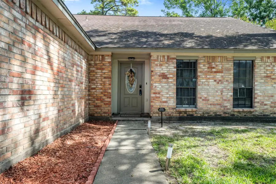 25306 Mill Pond Lane, Spring, TX 77373 - Image #2