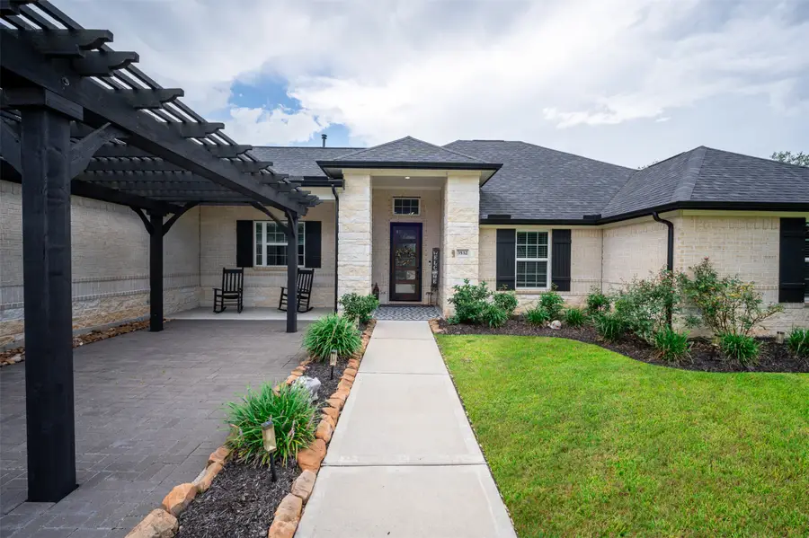 3532 County Road 326, Alvin, TX 77511 - #3