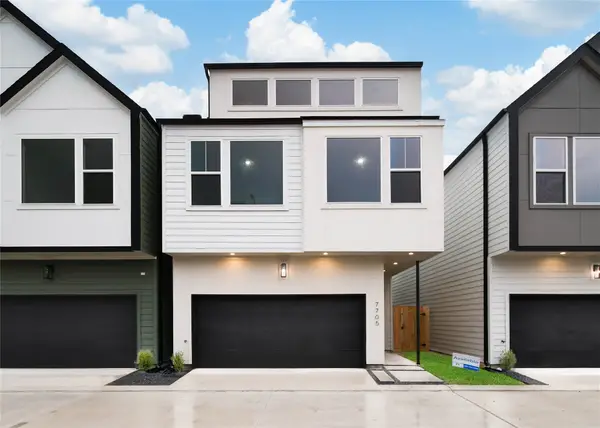 7705 Inwood Grove Lane, Houston, TX 77088