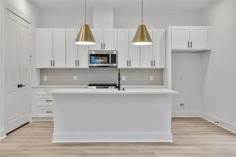 7705 Inwood Grove Lane, Houston, TX 77088 - #3