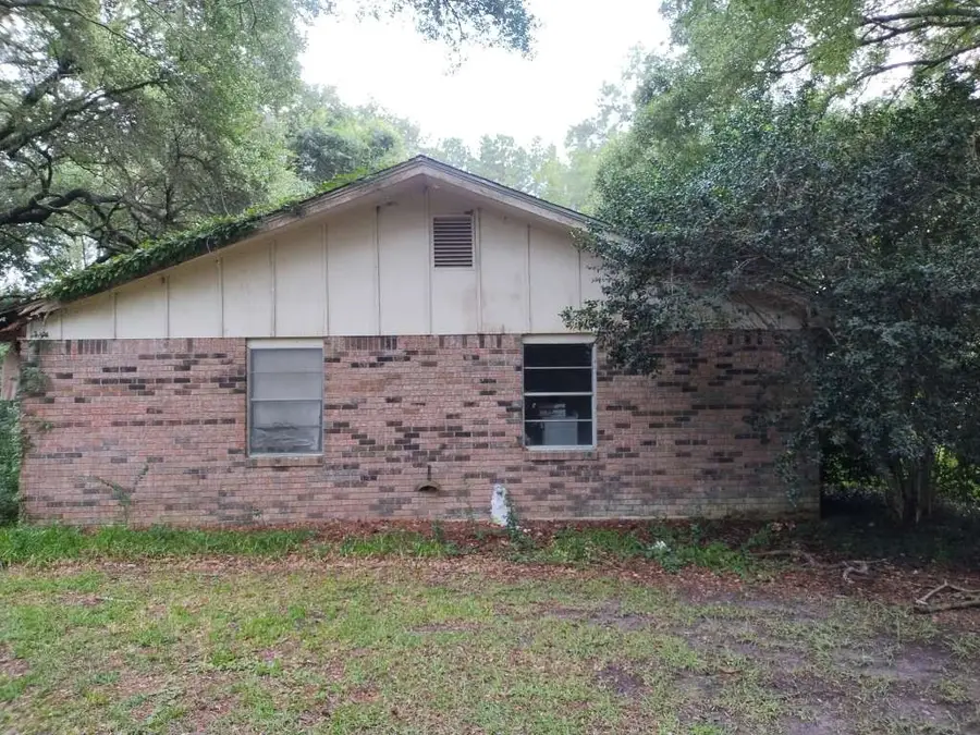 1806 S Elizabeth Avenue, Kirbyville, TX 75956 - Image #2