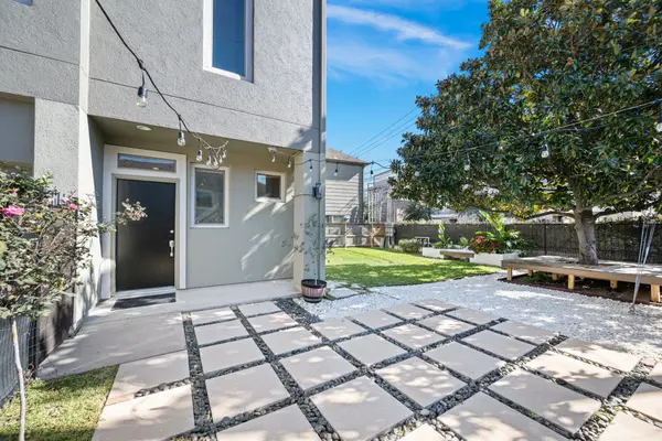 1102 Patterson Street, Houston, TX 77007