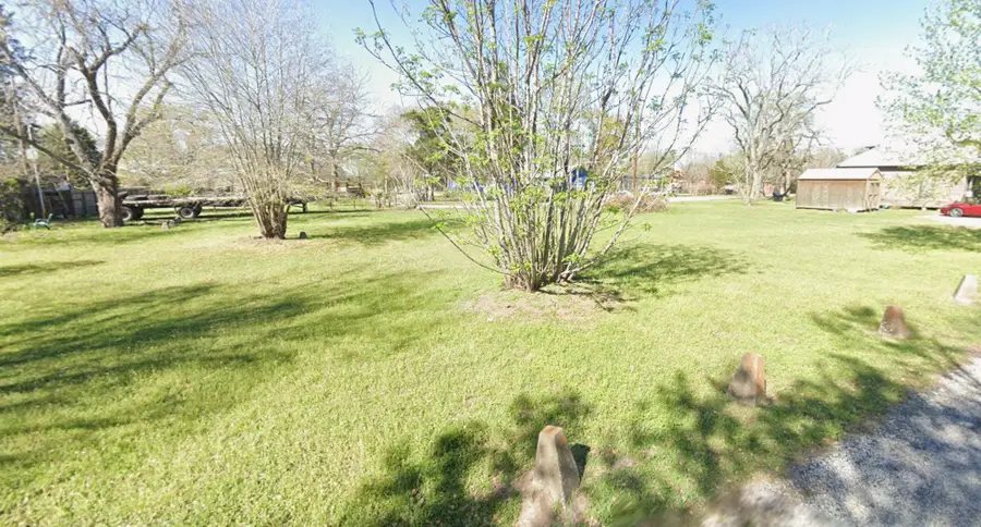 202 Dawson Street, Sealy, TX 77474 - #2
