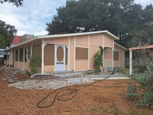 25207 Ada Mae Street, San Antonio, TX 78257