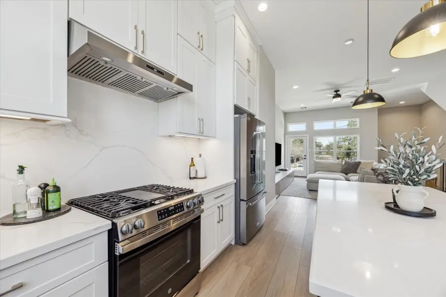 4904 Brinkman Street, Houston, TX 77018 - Image #2