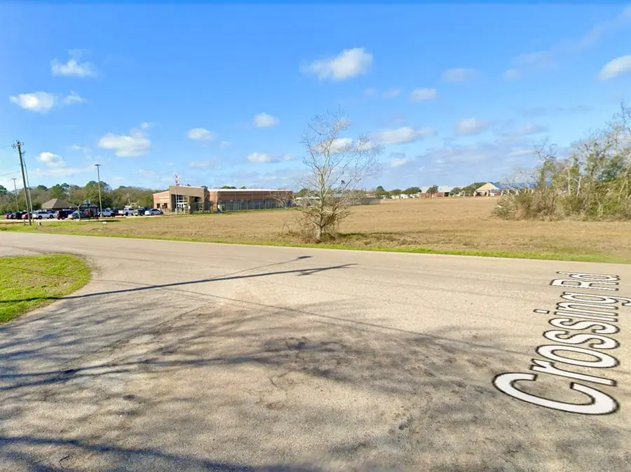 1 North Valderas, Angleton, TX 77515 - Image #2