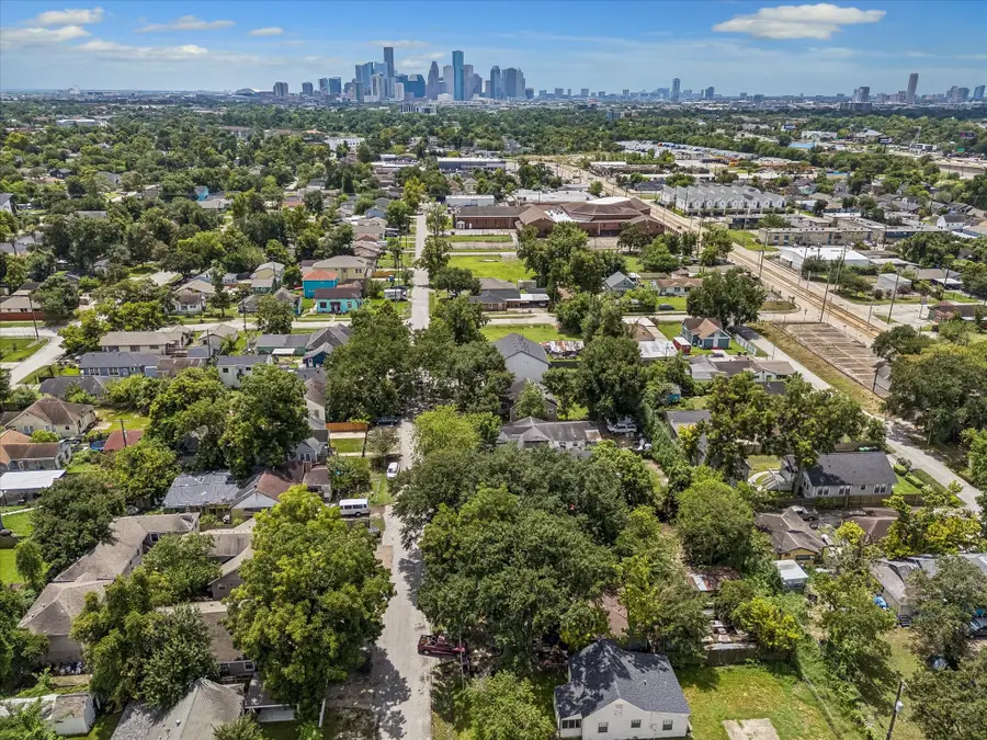 4705 Siegel Street, Houston, TX 77009 - #3