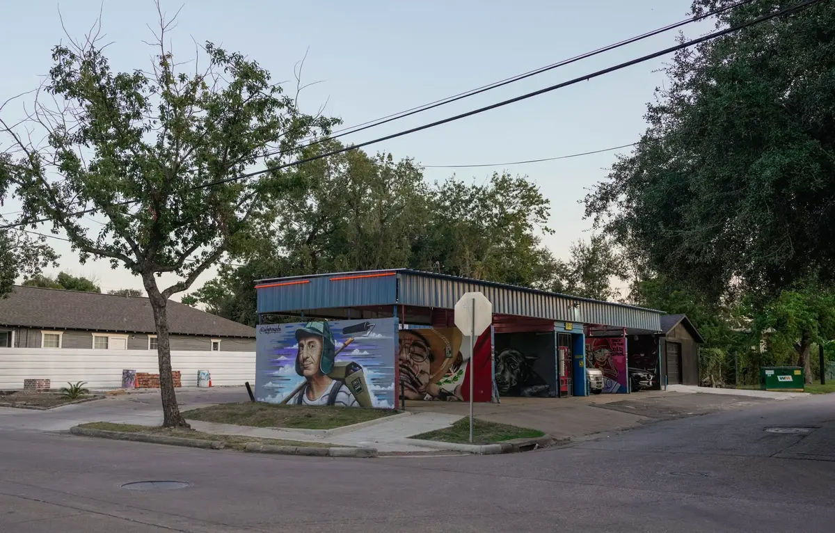 4400 Canal Street, Houston, TX 77011 - #1
