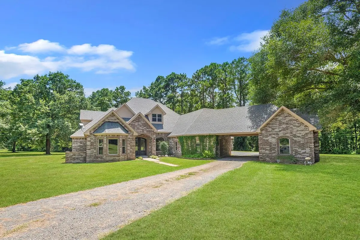 4656 St Hwy 21 E, Hemphill, TX 75948 - #1