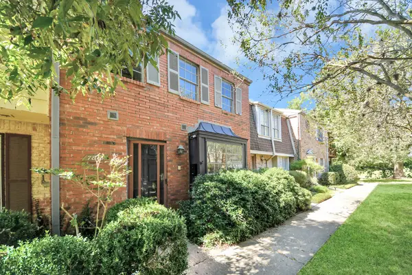 7815 Grove Ridge Drive, Houston, TX 77061