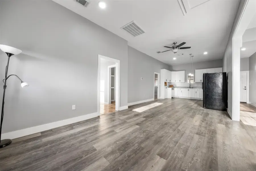 394 Rd 5102 #H, Cleveland, TX 77327 - Image #3