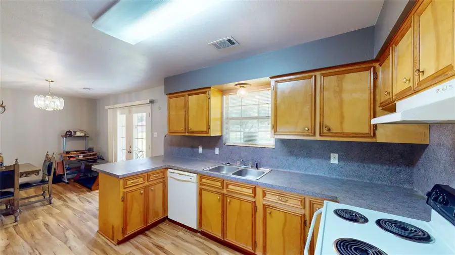 906 Waco Street, Dayton, TX 77535 - #2