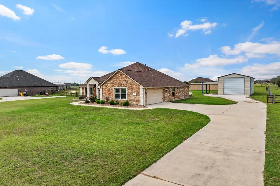 5649 Pioneer Trail, Sealy, TX 77474 - #2