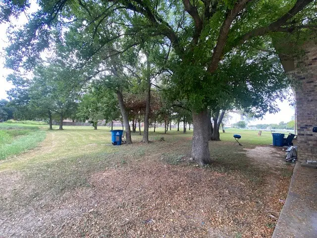 215 Avenue E, South Houston, TX 77587 - #3