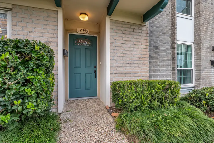 10355 Longmont Drive #35/14, Houston, TX 77042 - Image #2