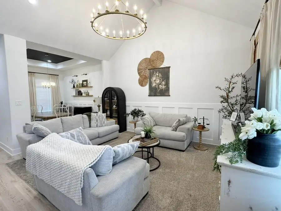 431 Wellshire Drive, West Columbia, TX 77486 - #3