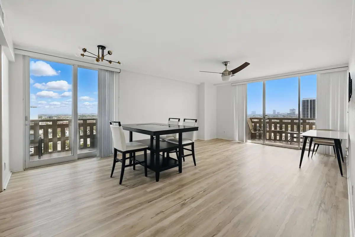 2016 Main Street #1502, Houston, TX 77002 - Image #1