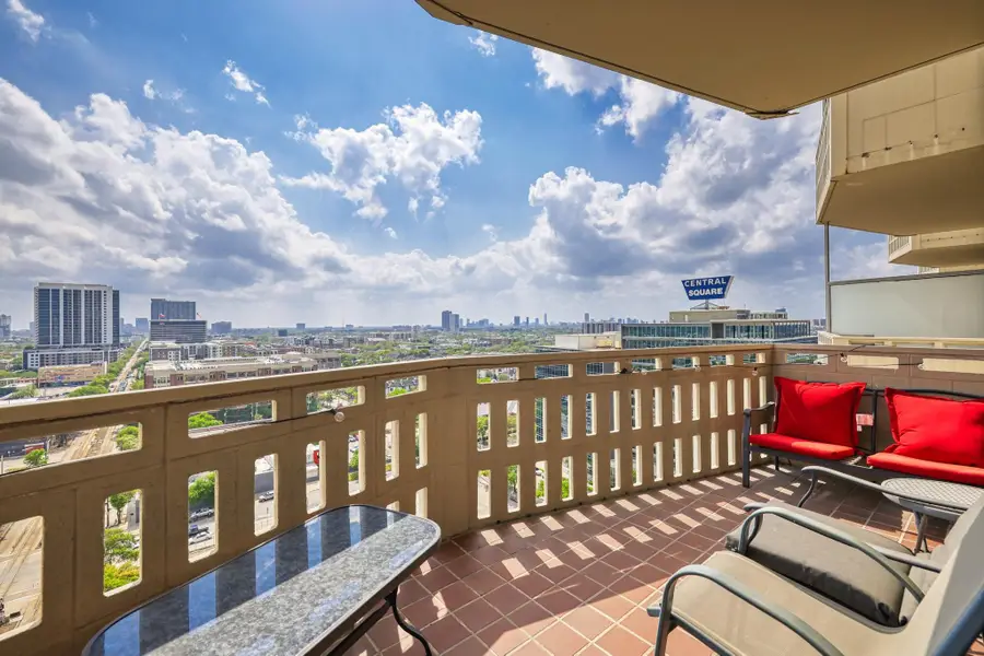 2016 Main Street #1502, Houston, TX 77002 - Image #3