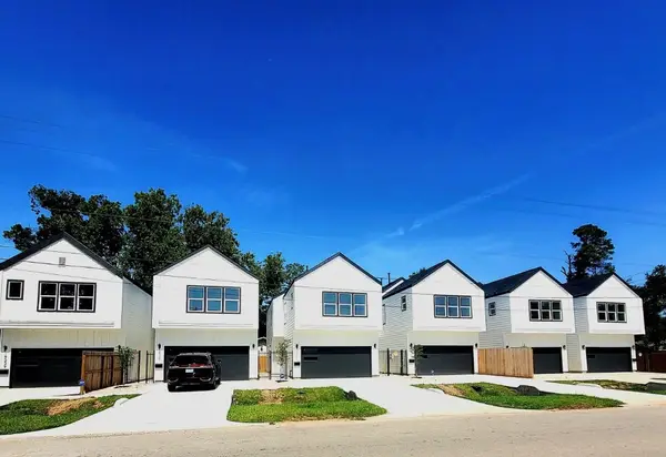 9343 Lavender St, North Houston, TX 77016