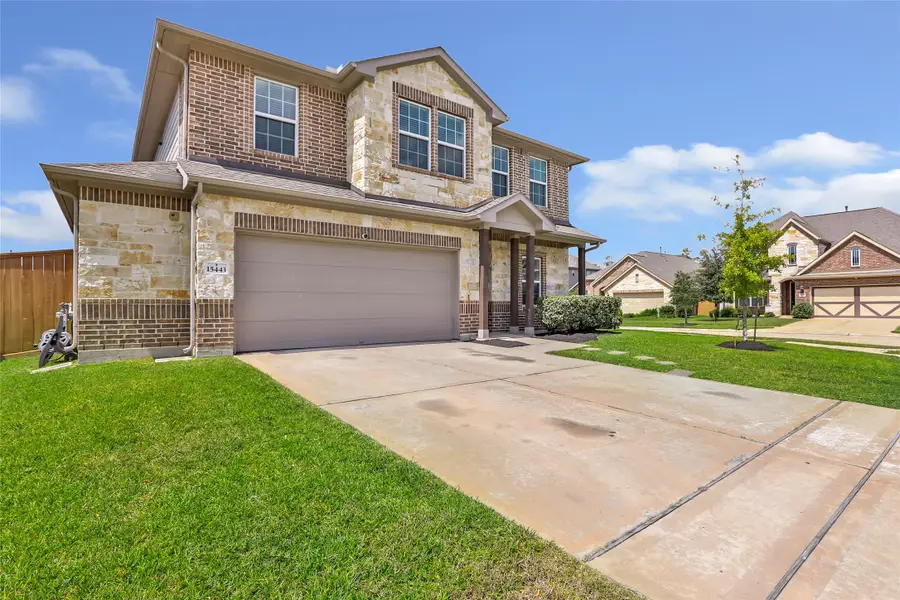 15443 Aberdeen Wood Drive, Humble, TX 77346 - Image #3