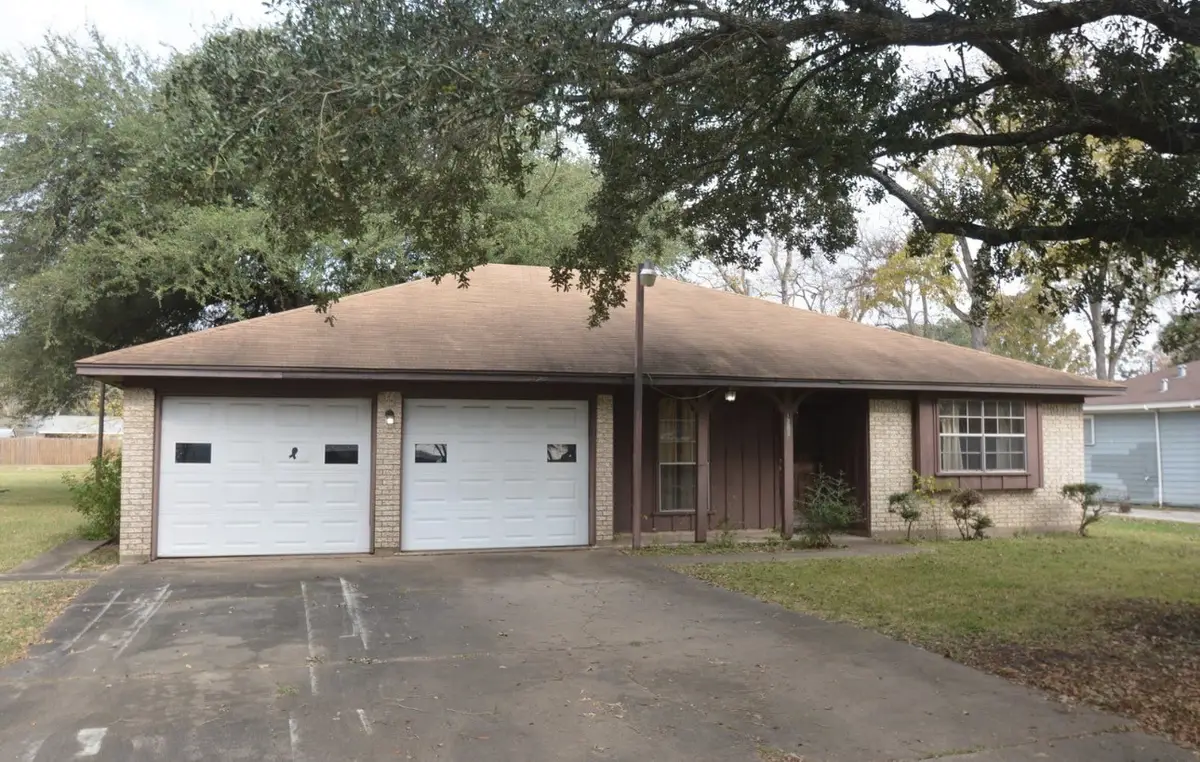 1203 Bernard Avenue, Rosenberg, TX 77471 - Image #1