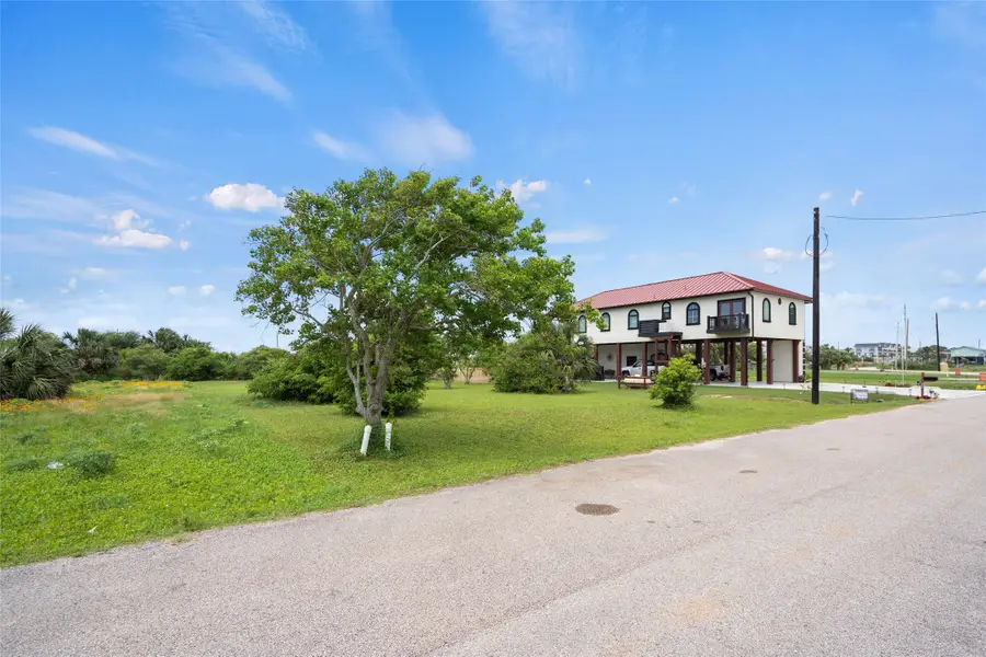 3902 El Lago Street, Galveston, TX 77554 - Image #3