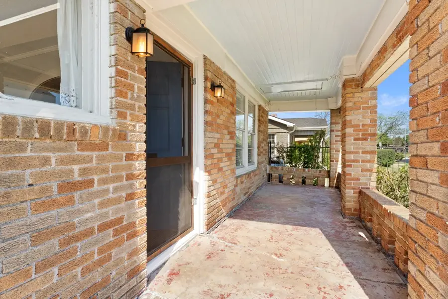 2502 Rosewood Street, Houston, TX 77004 - #2