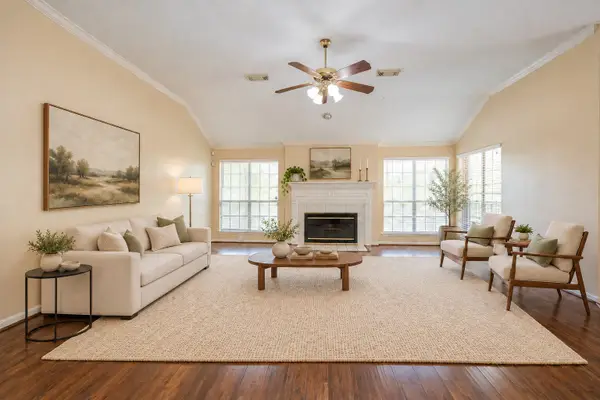 4230 Torrey Creek Lane, Houston, TX 77014