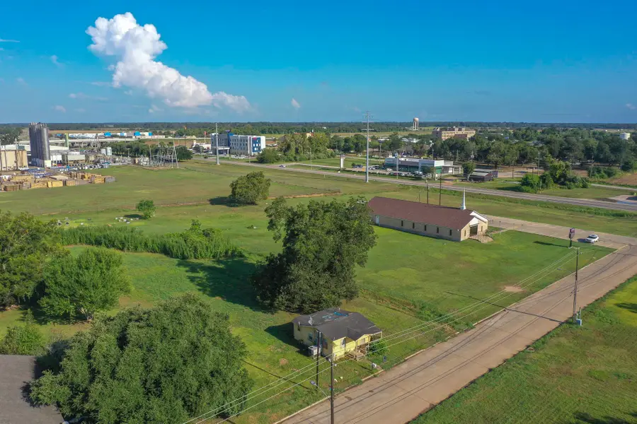 803 Mattie Street, Wharton, TX 77488 - #3
