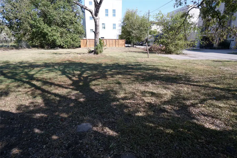 4600 Maxie, Houston, TX 77007 - Image #3