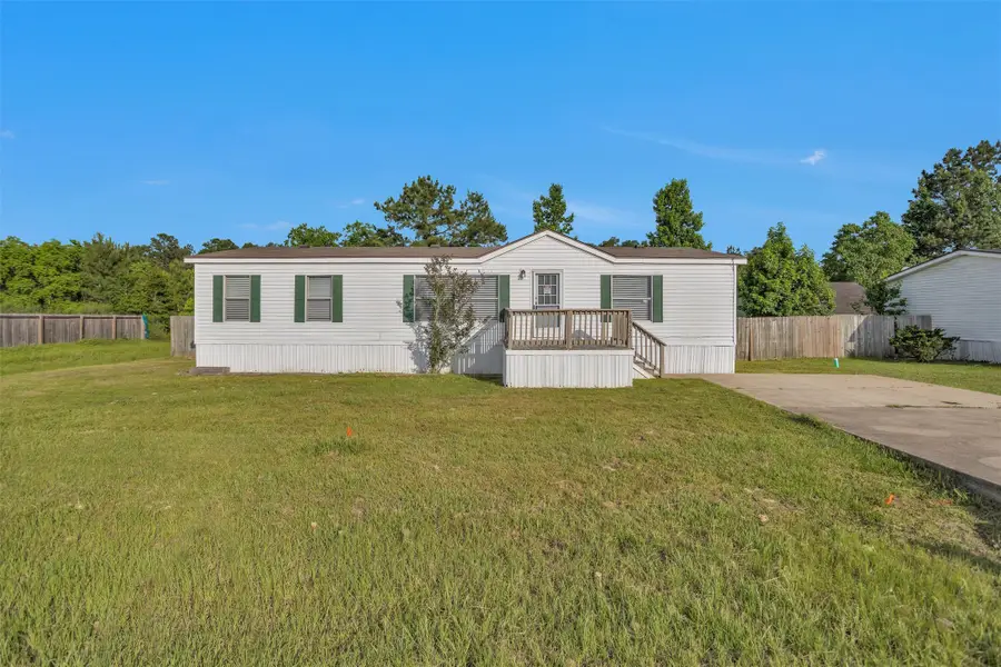 16426 Trenda Court, Conroe, TX 77306 - Image #2