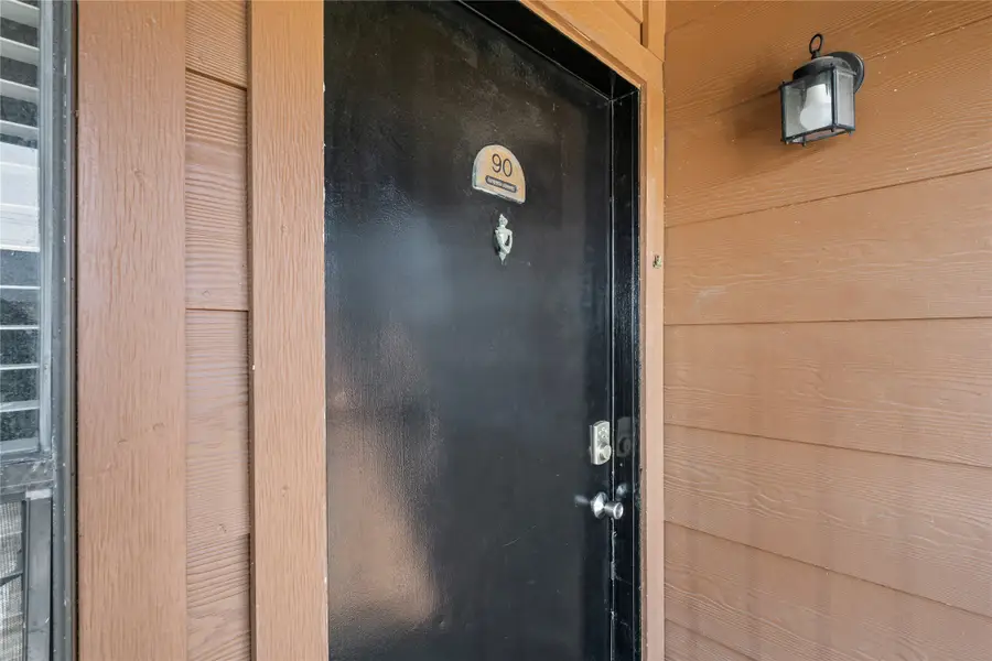 904 University Oaks Boulevard #90, College Station, TX 77840 - Image #2