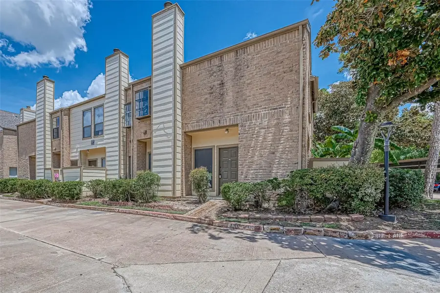 8299 Cambridge Street #1705, Houston, TX 77054 - #3