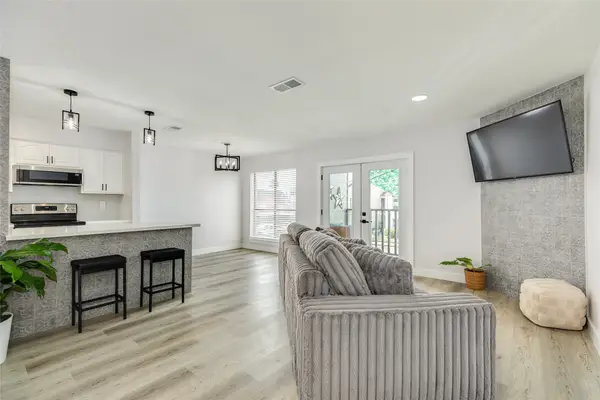 3220 69th Street #F5, Galveston, TX 77551