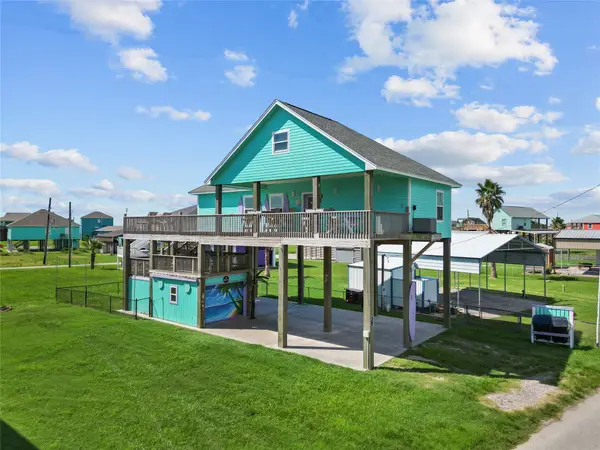 1790 Catfish Lane, Crystal Beach, TX 77650