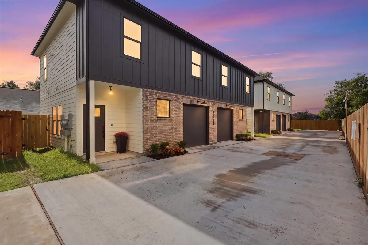 5034 Mallow Street, Houston, TX 77033 - #1