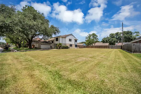 4804 Whispering Falls Drive, Houston, TX 77084