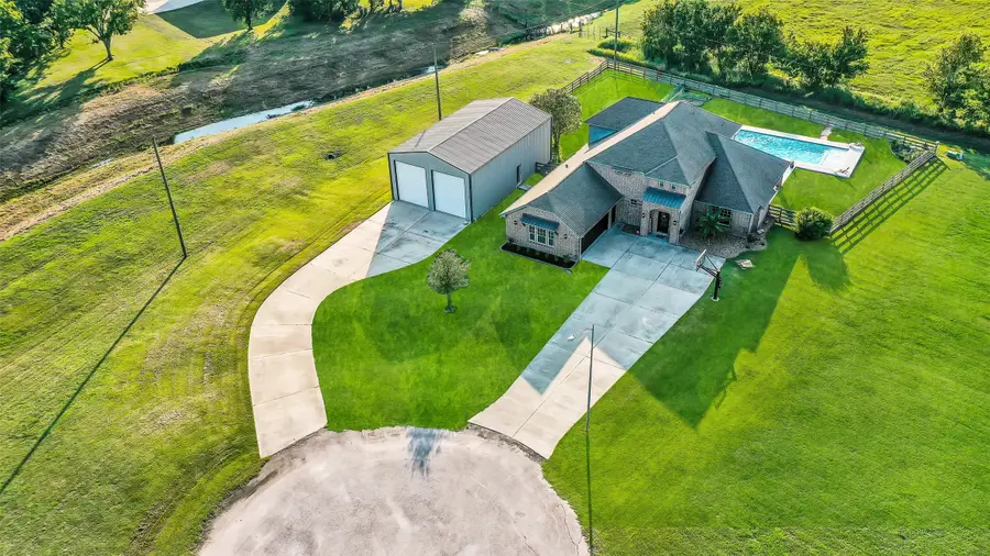 11834 Bisonte Street, Needville, TX 77461 - Image #2
