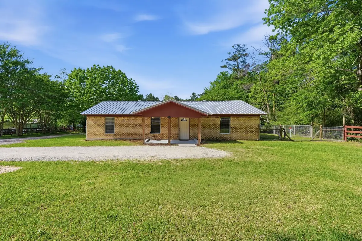 2377 Us Highway 190, Huntsville, TX 77340 - #1