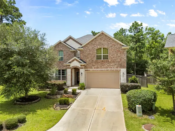 135 Teralyn Grove Loop, Conroe, TX 77318
