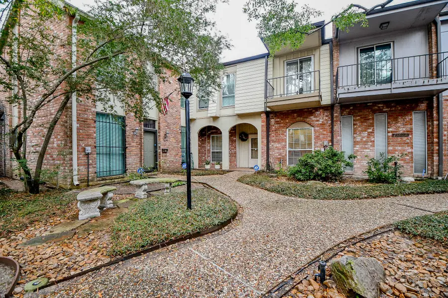 15024 Kimberley Court, Houston, TX 77079 - Image #3