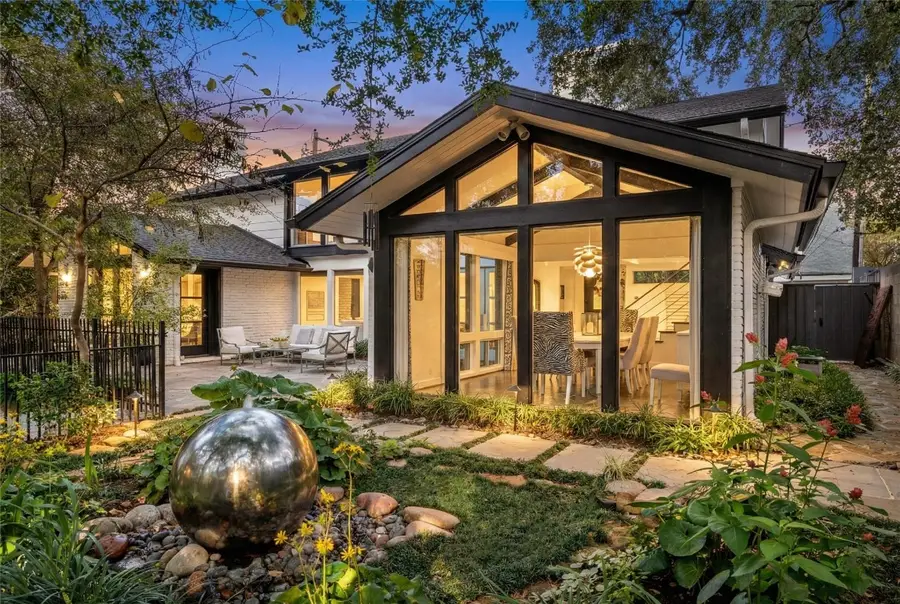 2115 Troon Street, Houston, TX 77019 - #2