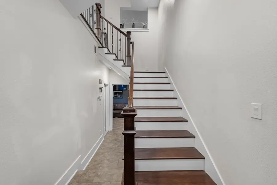 209 Burr Street #D, Houston, TX 77011 - #3