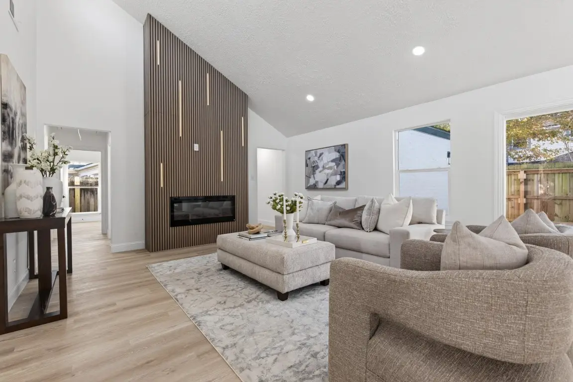 6207 Rollingbrook Drive, Houston, TX 77096 - #1