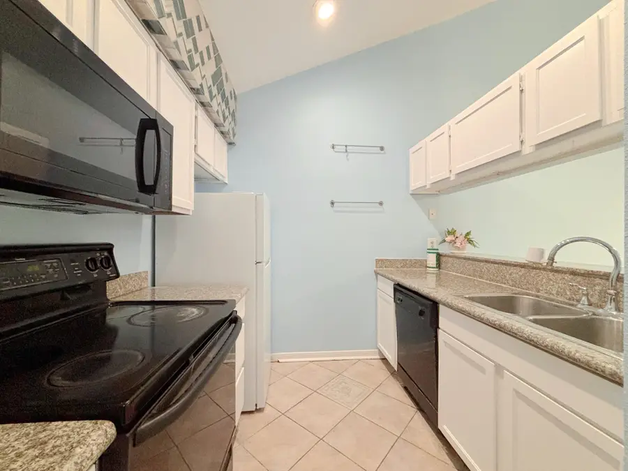 8055 Cambridge Street #16, Houston, TX 77054 - #3