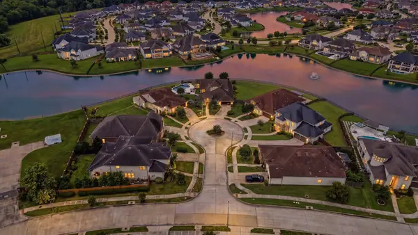 5907 Carrada Falls Court, Sugar Land, TX 77479